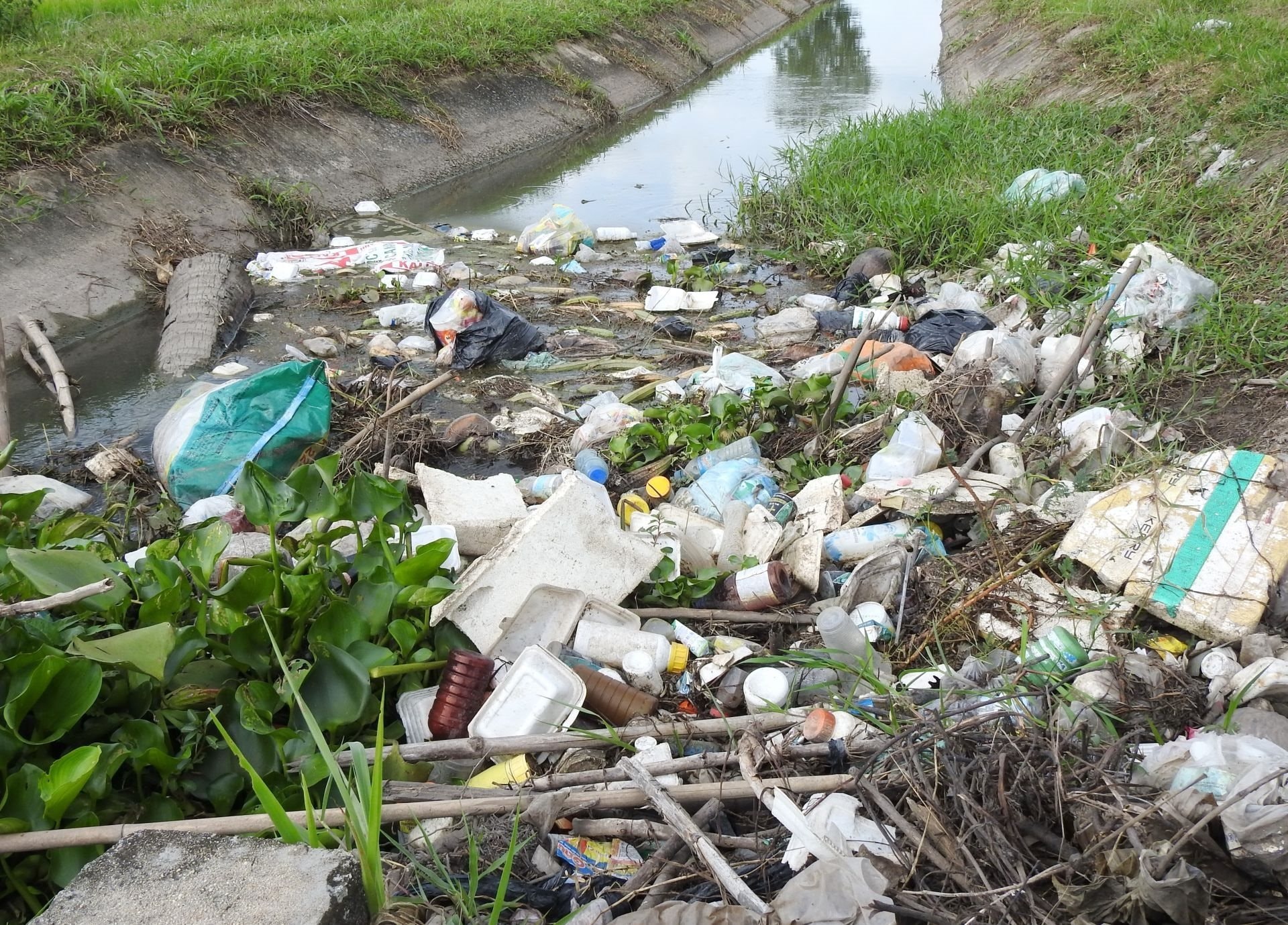 rac-thai-nhua-trong-nong-nghiep